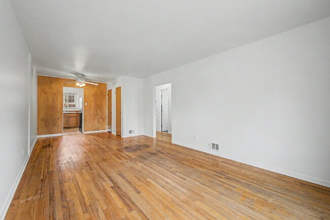 Foto del edificio - Lovely Two Bed / One Bath in Platt park for rent