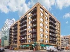 Exterior - 625 W Jackson Blvd