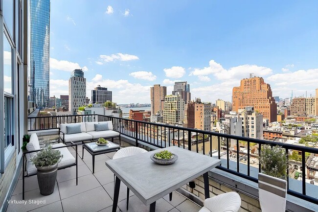 Building Photo - 50 Murray St