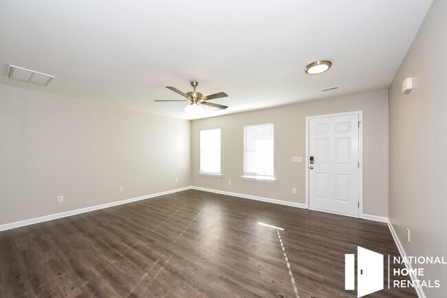 Building Photo - 218 Sorrel Tree Dr