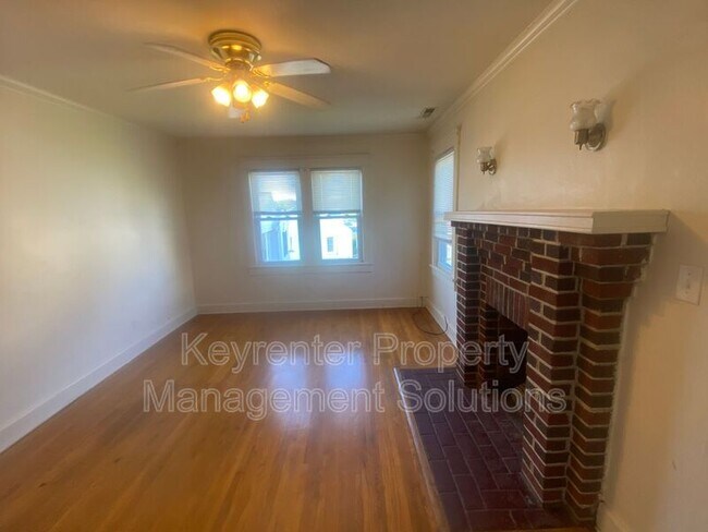 Foto del edificio - 113 Skyline Ave
