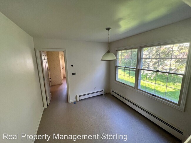 Building Photo - 4 br, 3 bath House - 116 South Cove Road