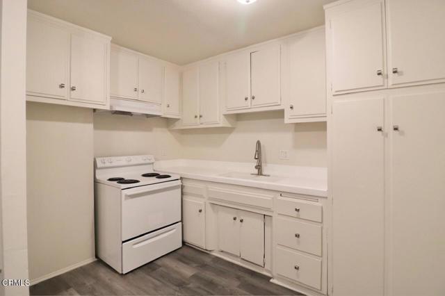 Foto del edificio - 241 Campbell Way