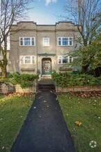 Building Photo - 1086 W 10th Ave