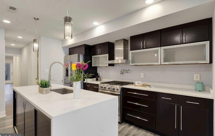 Primary Photo - 763 Morton St NW