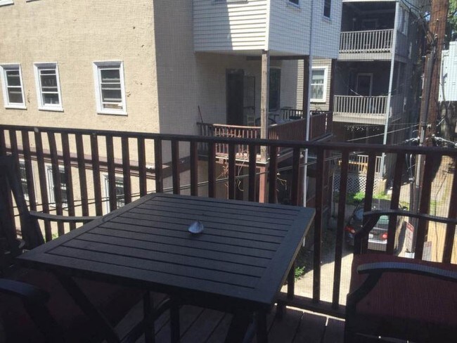 Foto del edificio - 1173 Commonwealth Avenue