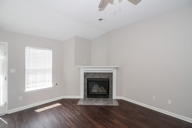 Building Photo - 7957 Milestone Dr