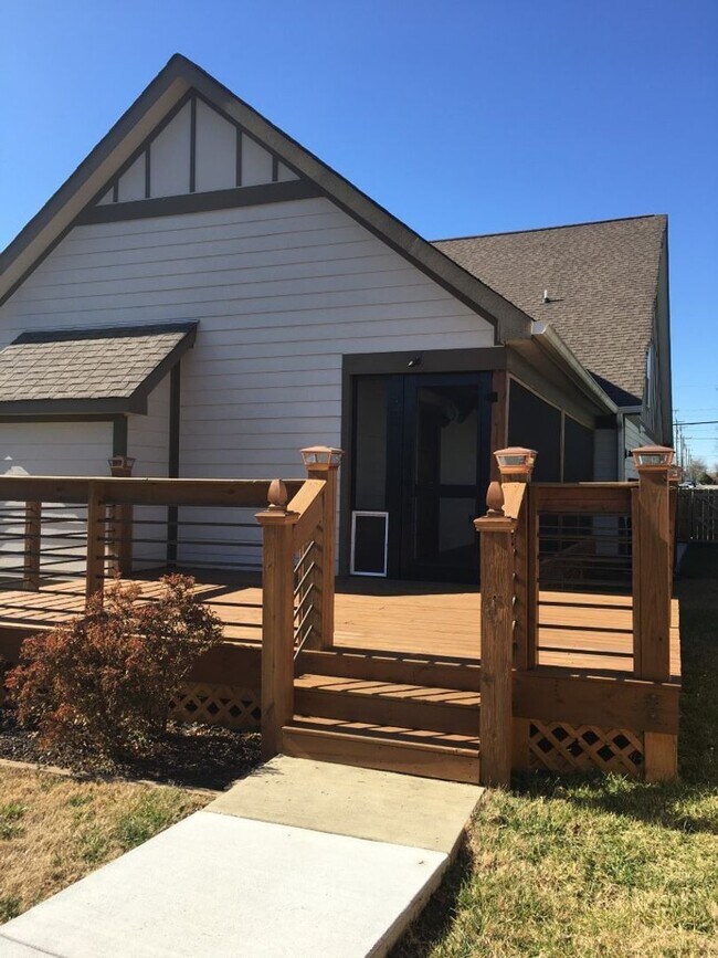 Foto del edificio - East Nashville Beauty