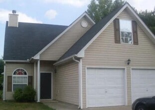 Building Photo - 2499 Brookgate Way