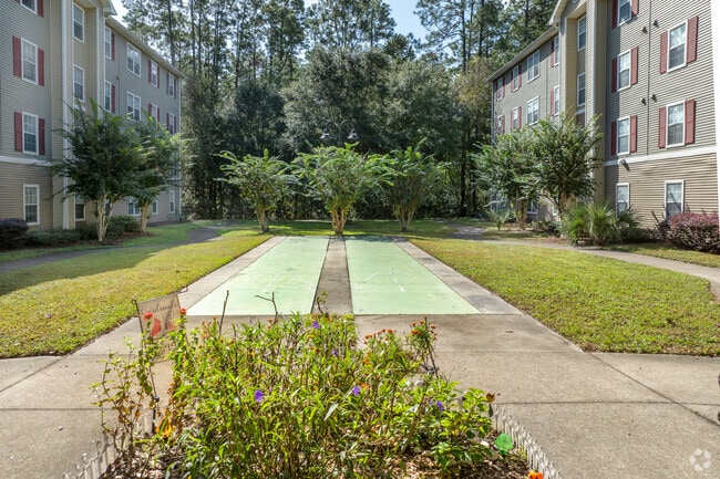 Área de tejo - Madison Manor Apartments