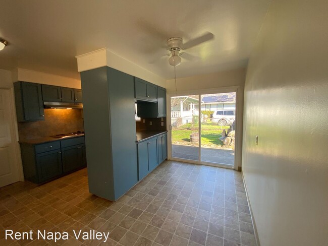 Foto del edificio - 2 br, 1 bath House - 702 Washington St.