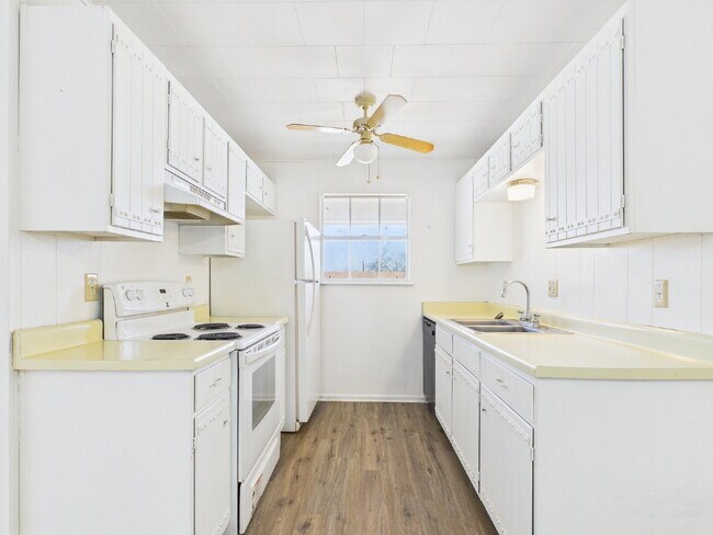 Foto del edificio - "Charming 1-Bedroom Haven in Fredericksbur...