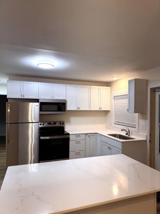 Foto del edificio - 2007 Burton Ave