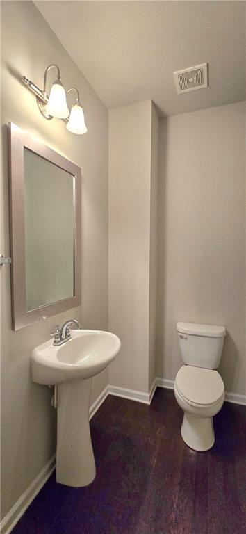 Foto del edificio - 1020 Parkside Wood Ct