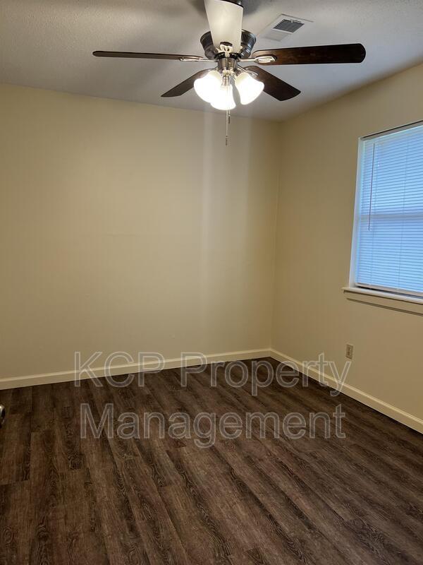 Foto del edificio - 2702 Rudy Road