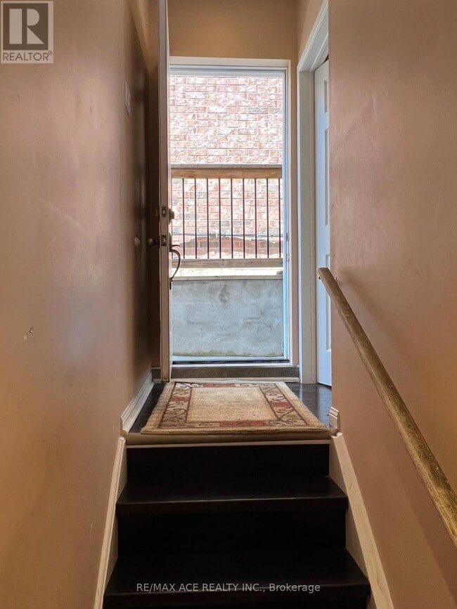 Photo du bâtiment - 15 Settlers Ridge St