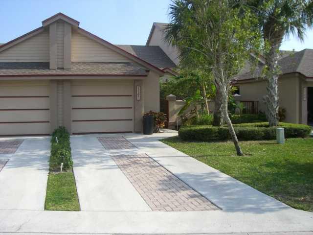 Primary Photo - 1107 Landings Blvd