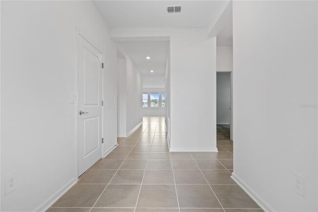 Building Photo - 849 Daring Dr