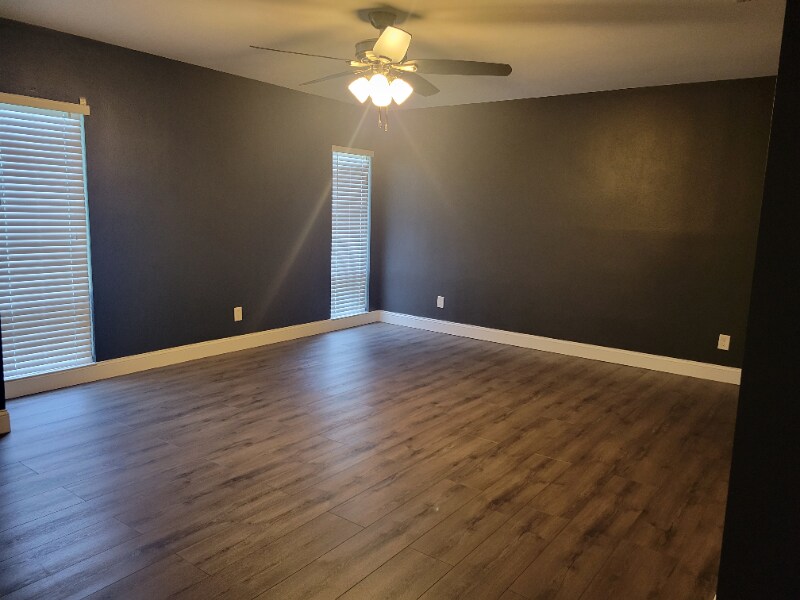 Foto principal - 1200 Tarpon Woods Blvd
