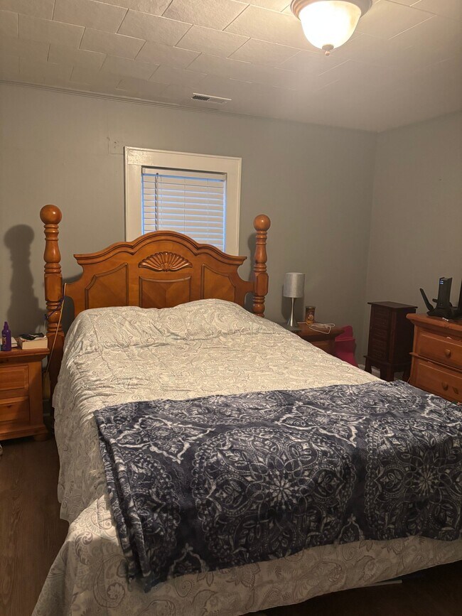 Foto del edificio - 712 W Cherokee St