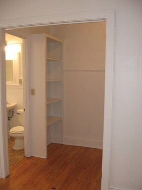 Building Photo - 608 Lincoln Ave
