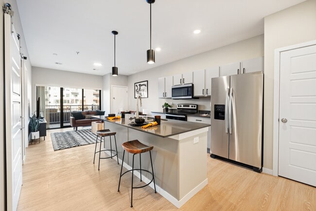EagleRidge Plaza Residences