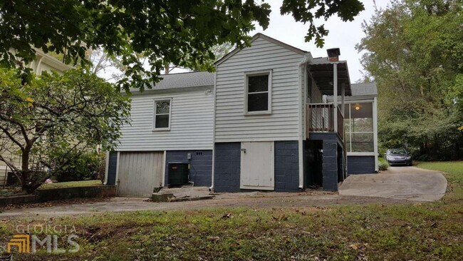 Building Photo - 118 Ridgeland Ave