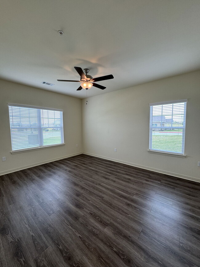 Building Photo - 2501 Cibolo Hills Pkwy