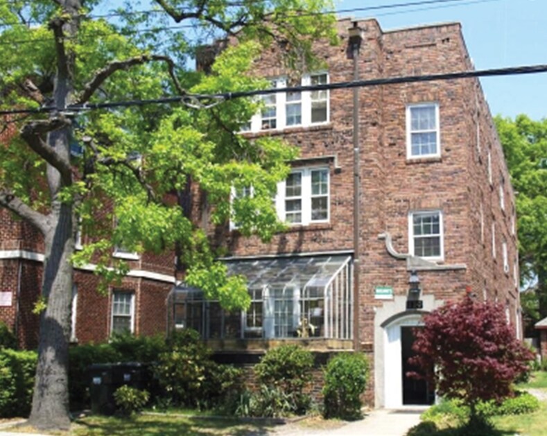 Primary Photo - 830 Westover Ave