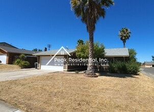 Building Photo - 7572 El Terraza Dr