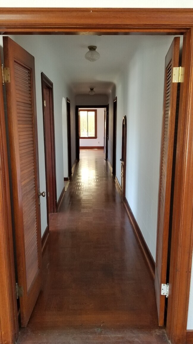 Upstairs hallway - 154 N 144th St