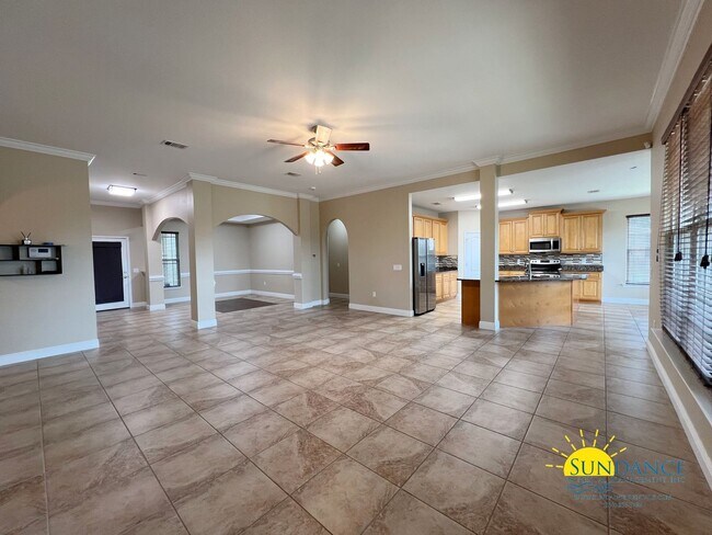 Foto del edificio - 539 Tom Sawyer Ln