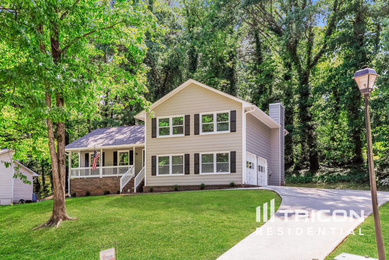 Foto principal - 818 Huntington Way NW