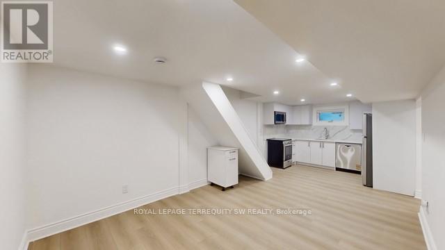 Photo du bâtiment - 19 Hawthorne Rd