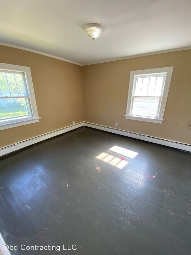 Building Photo - 3 br, 2 bath House - 524 E Rudisill Blvd.