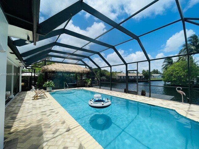 Foto del edificio - 2827 McKinley St