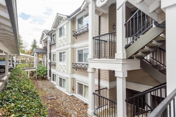 Primary Photo - 2 bedroom in Kirkland WA 98034