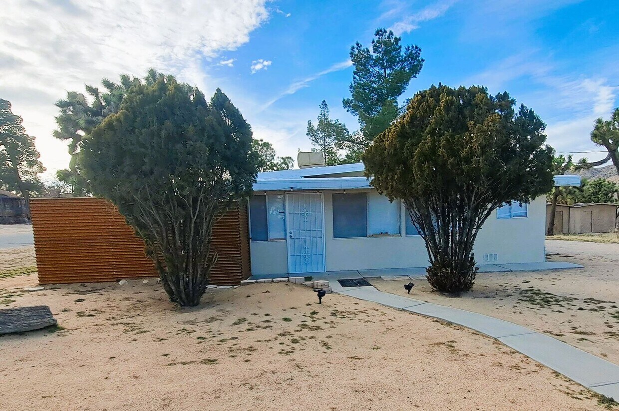 Foto principal - Don't miss out on this rental!