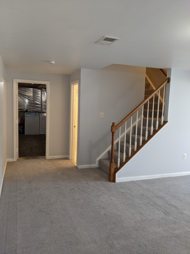 Entry way - 3985 Pearlberry Ct