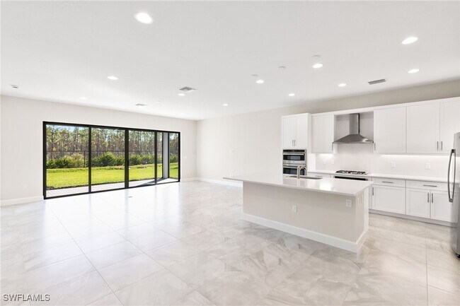 Foto del edificio - 21041 Teak Tree Ter