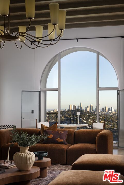 Foto del edificio - 4048 Farmouth Dr