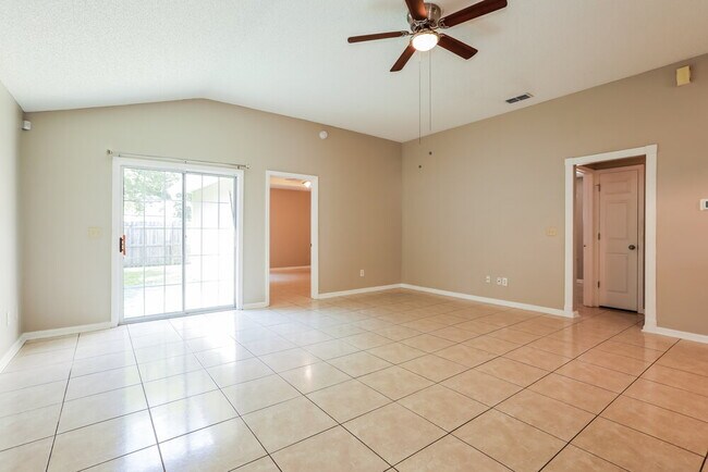 Foto del edificio - 1542 Slash Pine Ct
