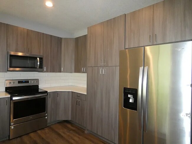 Building Photo - 7615 N Mercier Ct