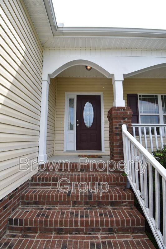 Building Photo - 101 Jaylin Blvd