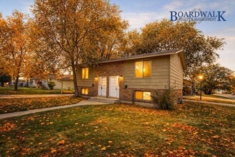 Building Photo - 661 N 980 W