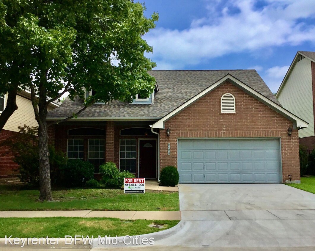 Primary Photo - 4 br, 3 bath House - 9422 Abbey Road