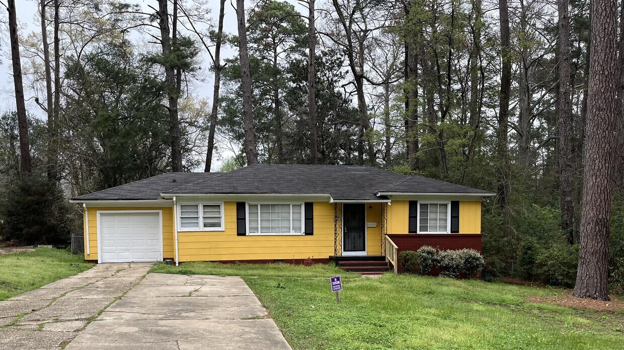 Primary Photo - 726 Alvaredo St