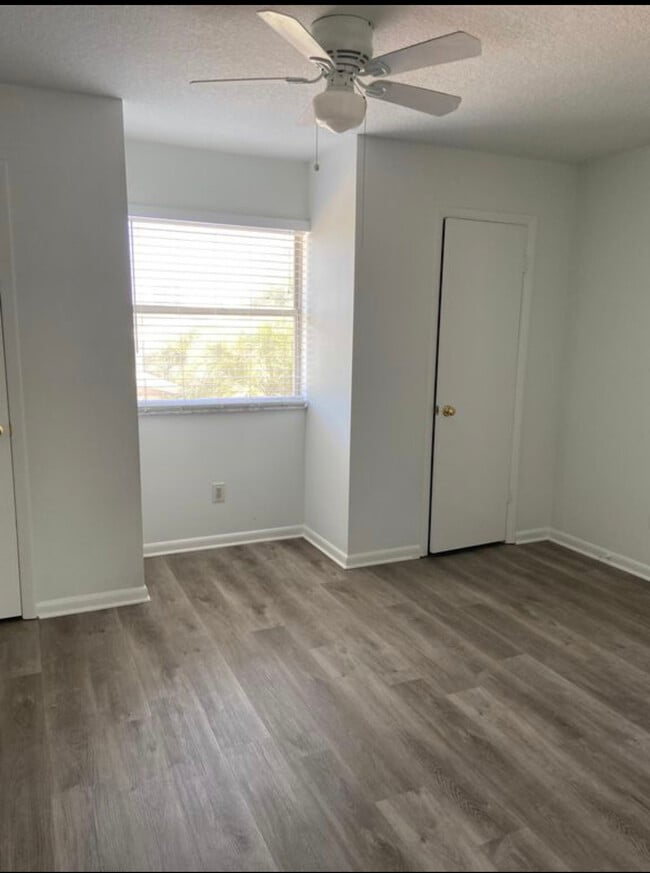 Bedrooms 2 & 3 with their own bath - 183 11th Ave N