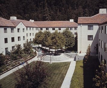 Primary Photo - Redwood Gardens Apartments