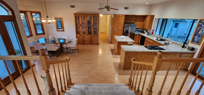 Foto del edificio - 3556 Mesa Verdes Dr